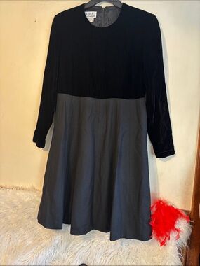 Chetta B Black and Gray Velvet Bodice A-Line Midi Dress